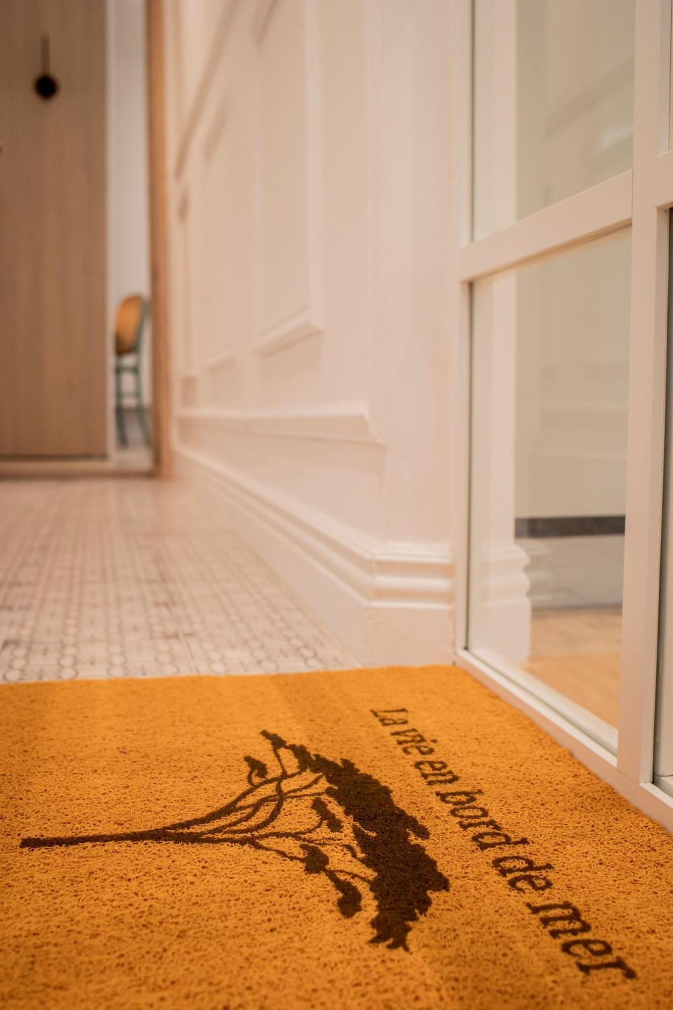 Appartement Coup De Coeur Centre Village Et Plage Climatise 3 Etoiles Terra Cigala 방돌 외부 사진